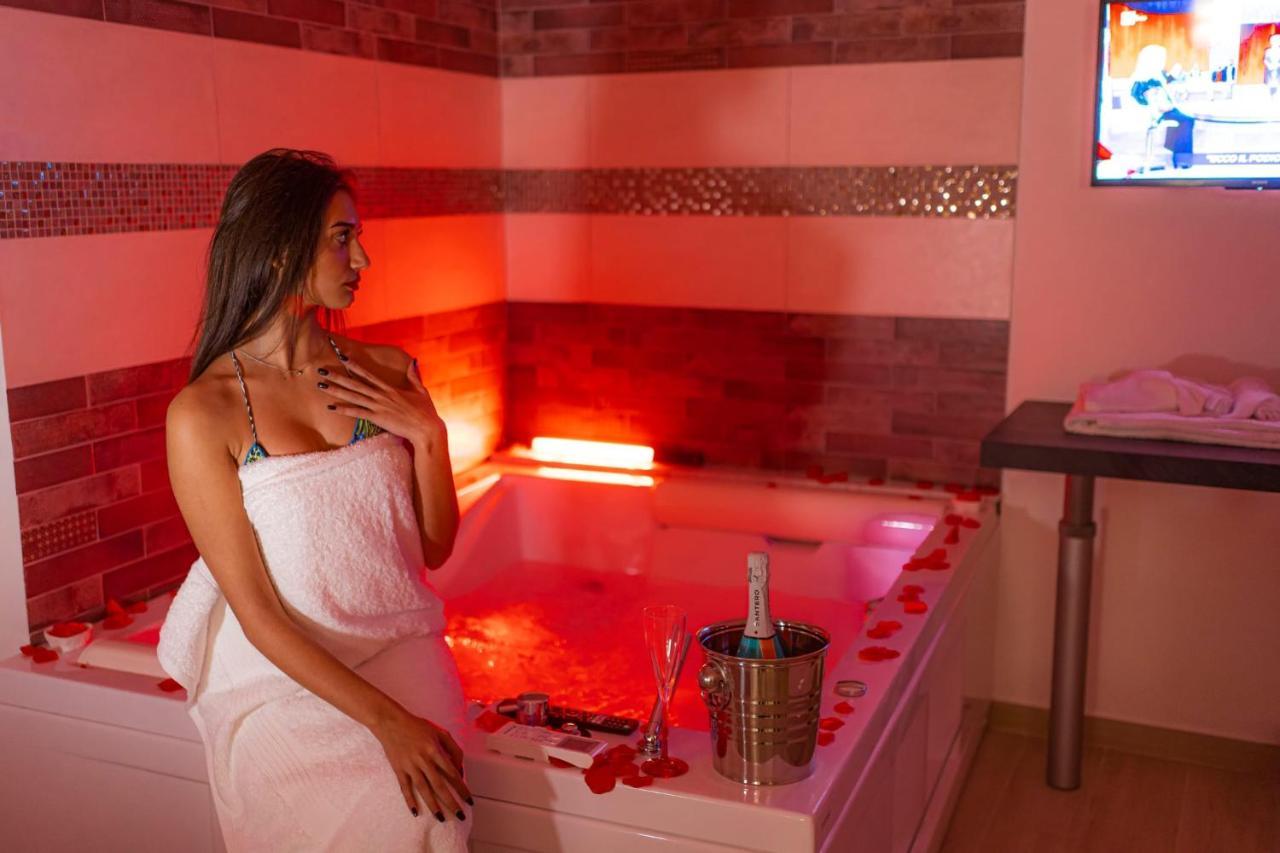 Luxurysuitepirandello Катания Экстерьер фото
